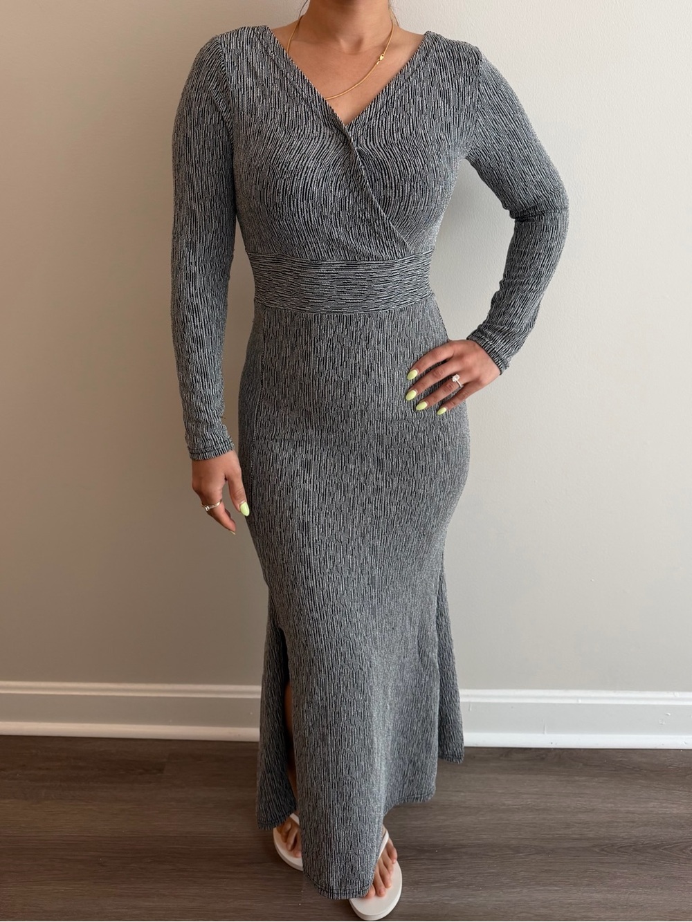 Source Unknown Gray Ribbed Wrap-Front Maxi Dress